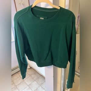 Girlfriend Collective size M Moss cropped crew neck